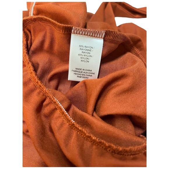 New Bobeau Jumpsuit Womens Small Orange Sleeveless Cropped V Neck Belted Boho - Picture 11 of 15